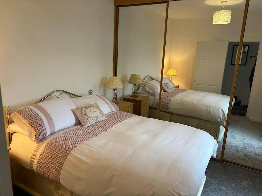 Home From Home - 3Bed North Belfast