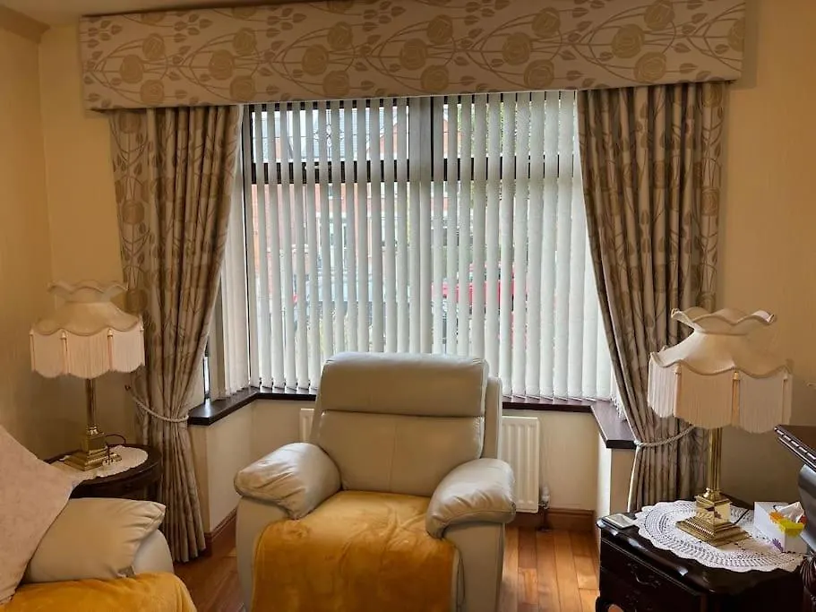 Home From Home - 3Bed North Belfast