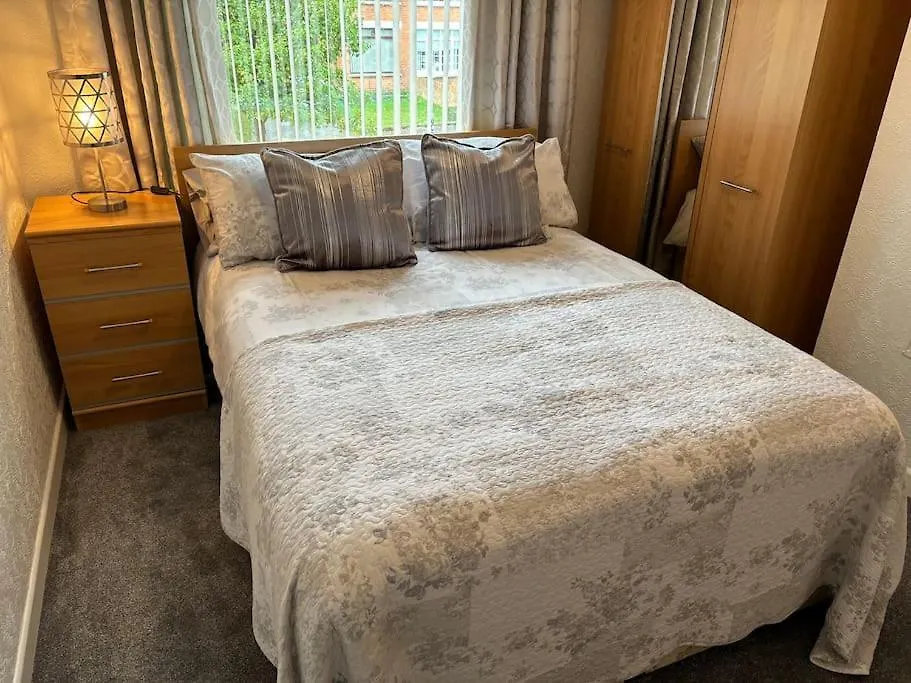 Home From Home - 3Bed North Belfast